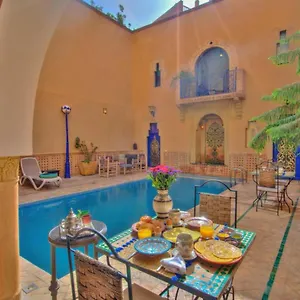 https://riad-la-villa-bleue.marrakeshhotelsmorocco.com
