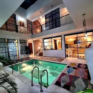 https://riad-acv.marrakeshhotelsmorocco.com